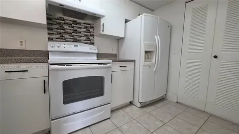 5011 Wiles Road Coconut Creek FL 33073