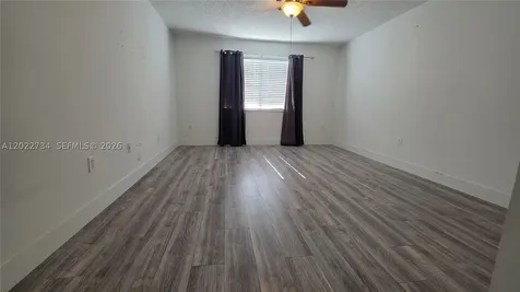 5011 Wiles Road Coconut Creek FL 33073