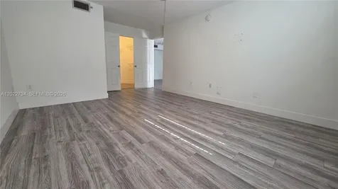 5011 Wiles Road Coconut Creek FL 33073