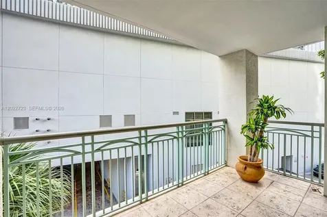 3400 SW 27th Avenue Miami FL 33133