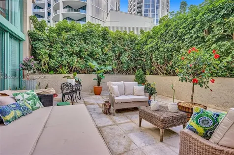 3400 SW 27th Avenue Miami FL 33133