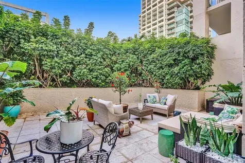 3400 SW 27th Avenue Miami FL 33133