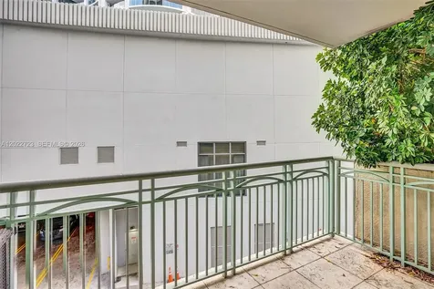3400 SW 27th Avenue Miami FL 33133