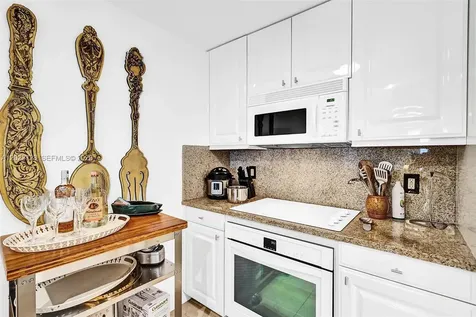 3400 SW 27th Avenue Miami FL 33133