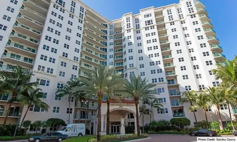 20000 E Country Club Drive Aventura FL 33180