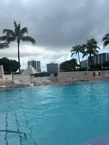 20000 E Country Club Drive Aventura FL 33180