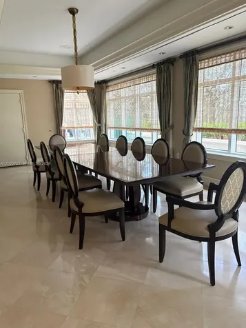 20000 E Country Club Drive Aventura FL 33180