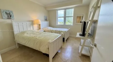 20000 E Country Club Drive Aventura FL 33180