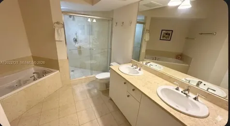 20000 E Country Club Drive Aventura FL 33180