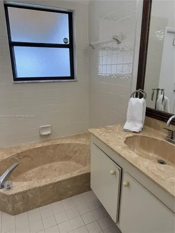 6950 W Wedgewood Avenue Davie FL 33331