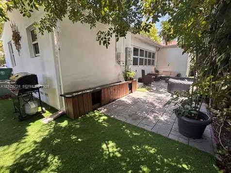 8228 NE 8th Court Miami FL 33138