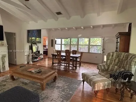 8228 NE 8th Court Miami FL 33138