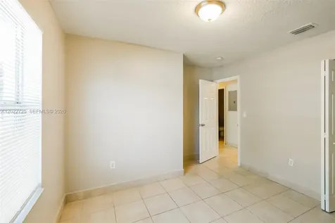 19420 NW 32nd Avenue Miami Gardens FL 33056