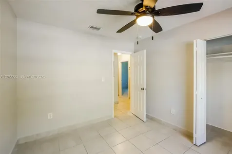 19420 NW 32nd Avenue Miami Gardens FL 33056