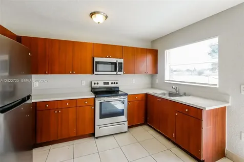 19420 NW 32nd Avenue Miami Gardens FL 33056
