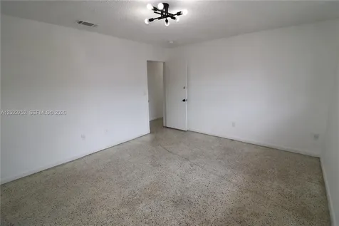 951 SW 7th Street Miami FL 33130