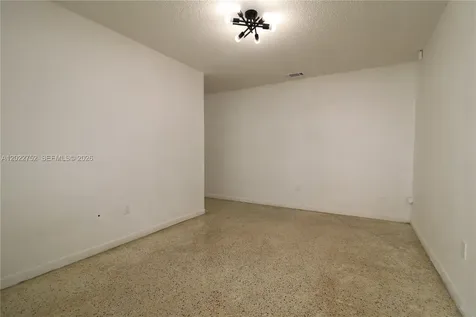 951 SW 7th Street Miami FL 33130