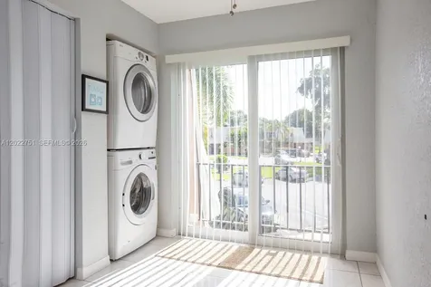 3615 Citrus Trace Davie FL 33328