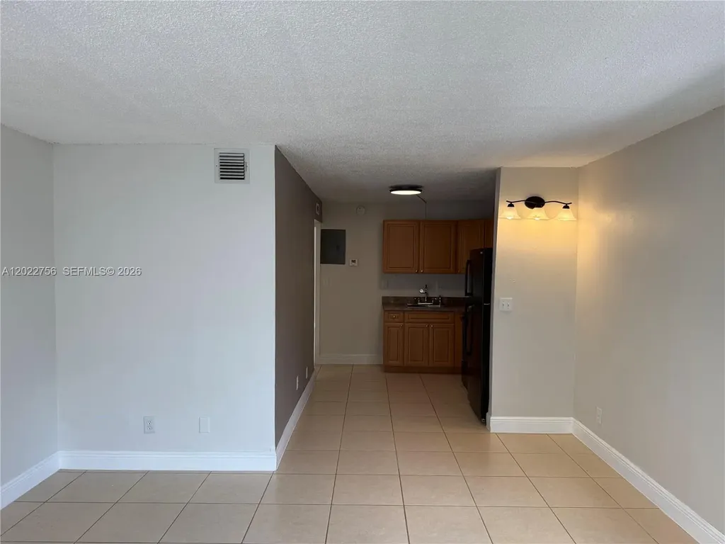 715 NE 2nd Avenue Fort Lauderdale FL 33304