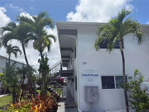 715 NE 2nd Avenue Fort Lauderdale FL 33304
