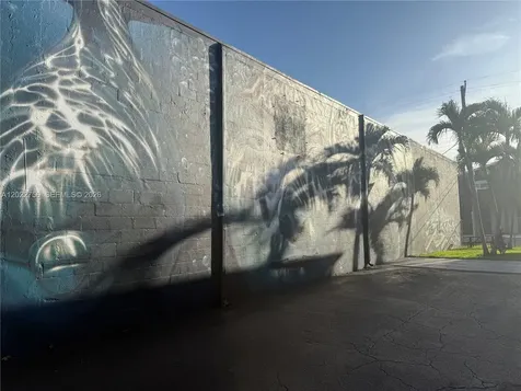 715 NE 2nd Avenue Fort Lauderdale FL 33304