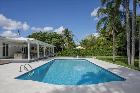 7825 SW 72nd Avenue Miami FL 33143