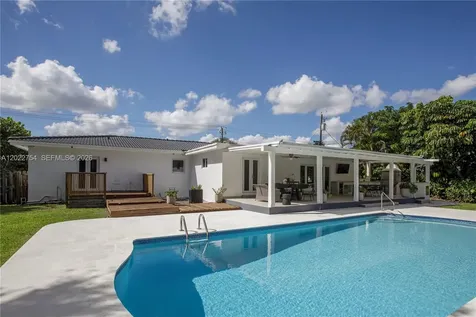 7825 SW 72nd Avenue Miami FL 33143