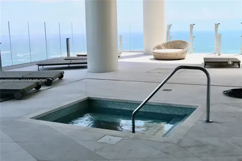 18501 Collins Avenue Sunny Isles Beach FL 33160