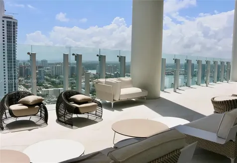 18501 Collins Avenue Sunny Isles Beach FL 33160