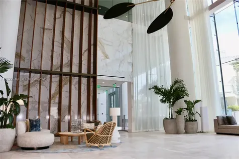 18501 Collins Avenue Sunny Isles Beach FL 33160