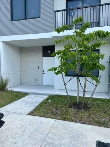1310 NW 5th Street Florida City FL 33034