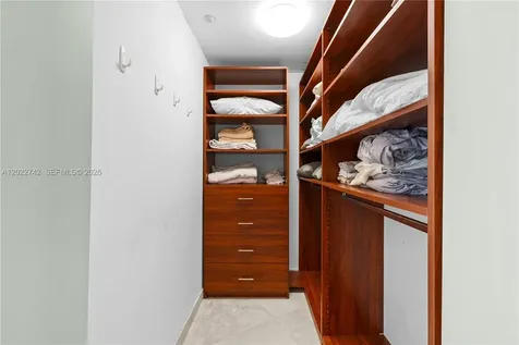 400 Alton Road Miami Beach FL 33139