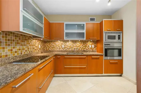 400 Alton Road Miami Beach FL 33139