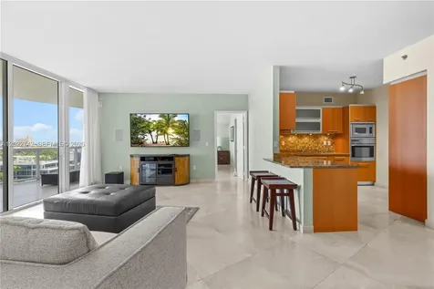 400 Alton Road Miami Beach FL 33139