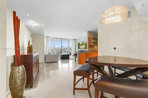 400 Alton Road Miami Beach FL 33139