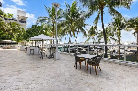 400 Alton Road Miami Beach FL 33139