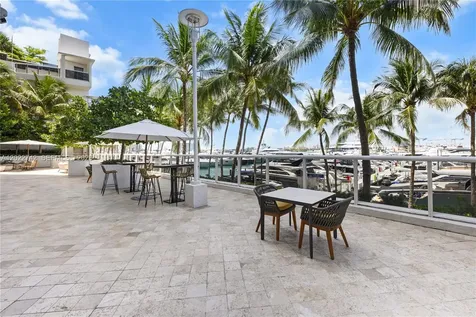 400 Alton Road Miami Beach FL 33139