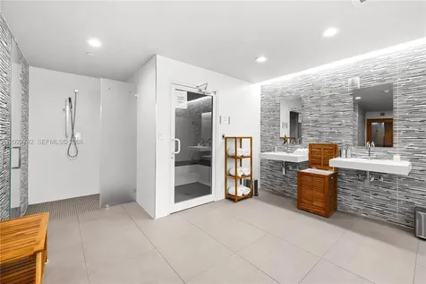 400 Alton Road Miami Beach FL 33139