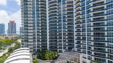 400 Alton Road Miami Beach FL 33139