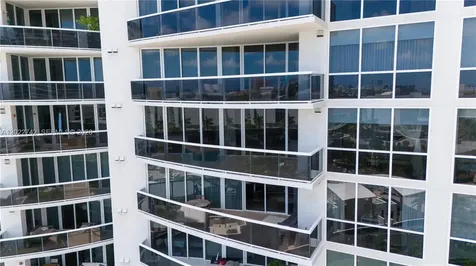 400 Alton Road Miami Beach FL 33139