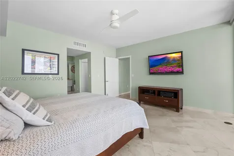 400 Alton Road Miami Beach FL 33139