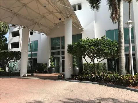 7900 Harbor Island Drive North Bay Village FL 33141