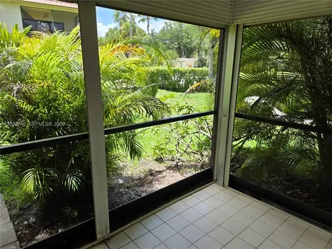 413 Lakeview Drive Weston FL 33326