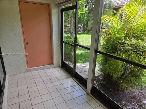 413 Lakeview Drive Weston FL 33326