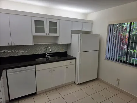 413 Lakeview Drive Weston FL 33326