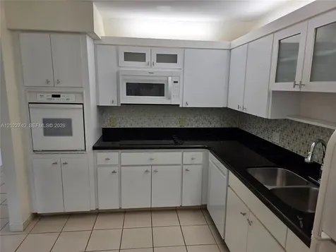 413 Lakeview Drive Weston FL 33326
