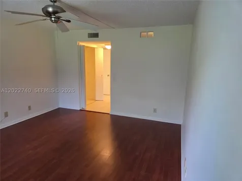 413 Lakeview Drive Weston FL 33326