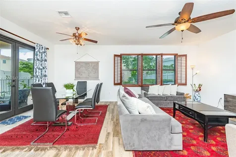 806 NE 191st Street Miami FL 33179