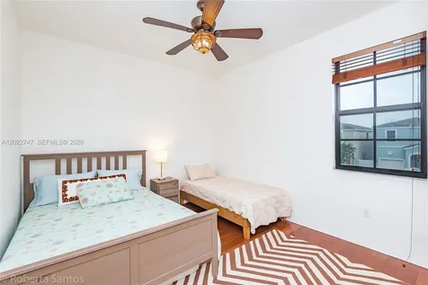 806 NE 191st Street Miami FL 33179