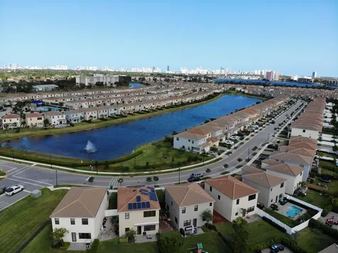 806 NE 191st Street Miami FL 33179